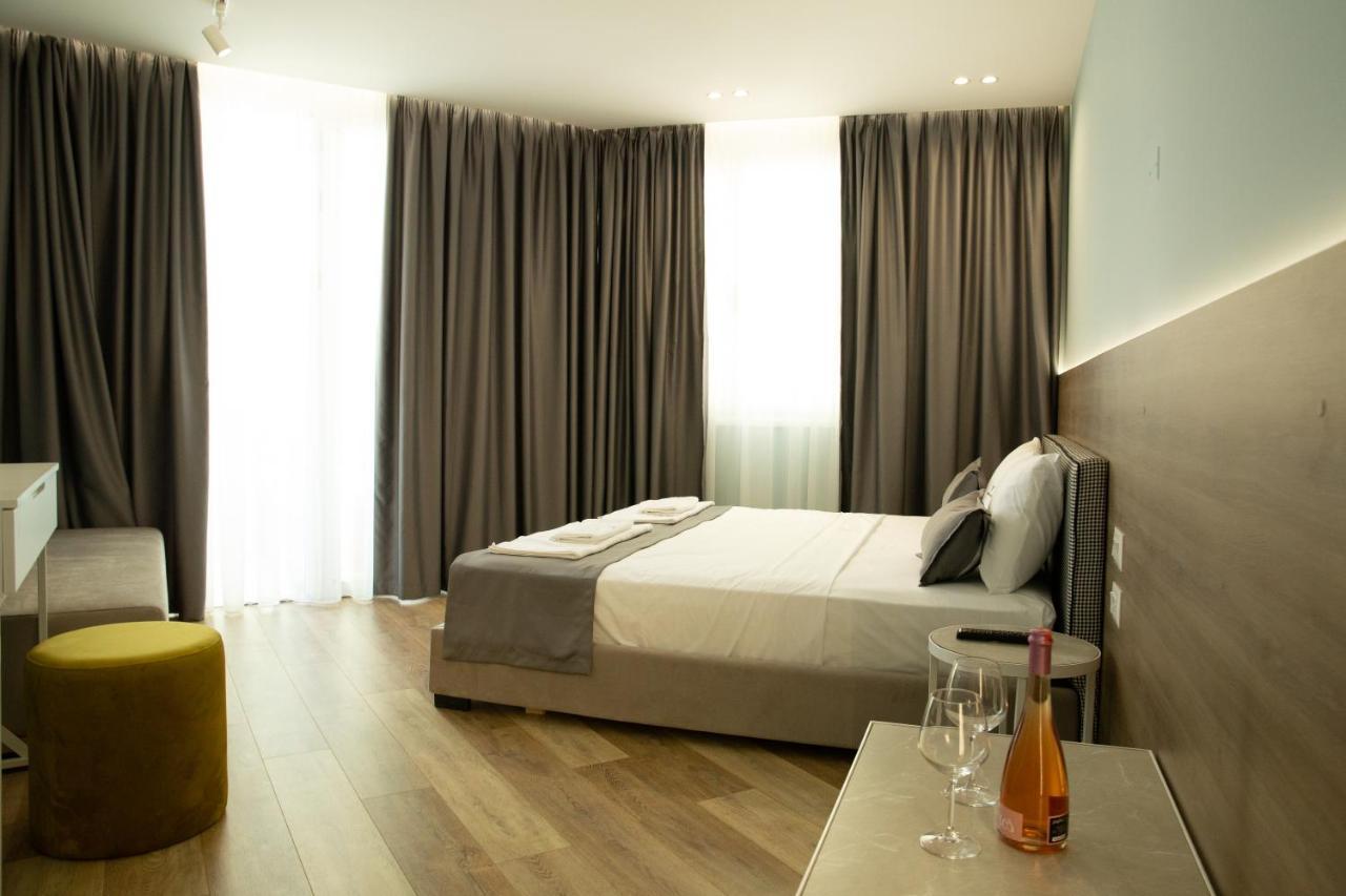 Deluxe Doppelzimmer mit Balkon und Meerblick