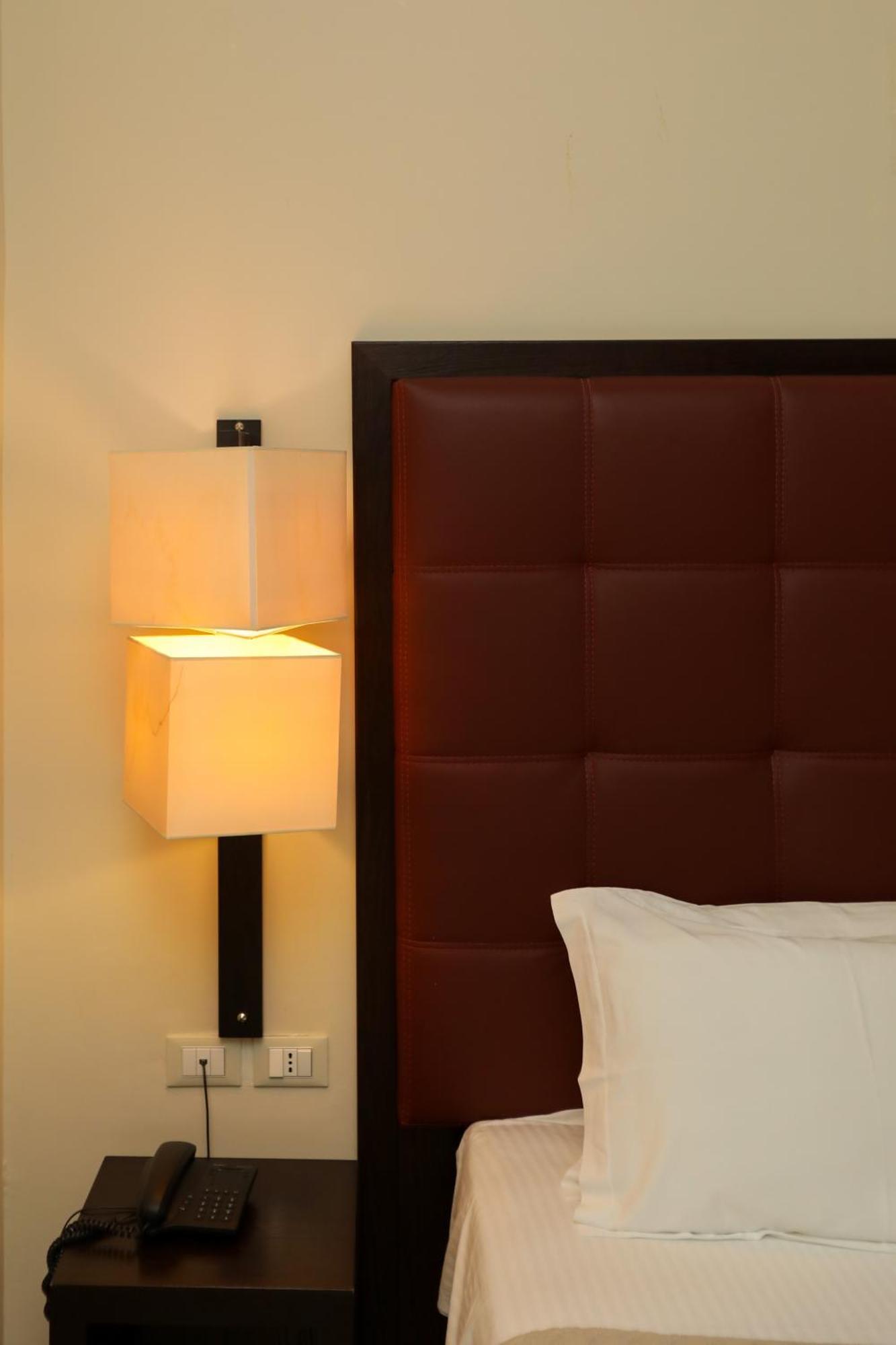 Superior Double or Twin Room Mountain View