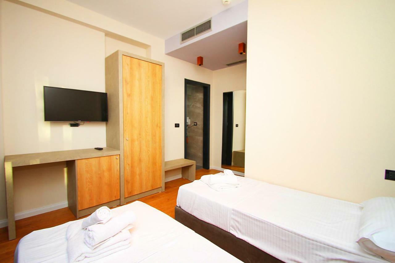 Twin Room with Mountain View